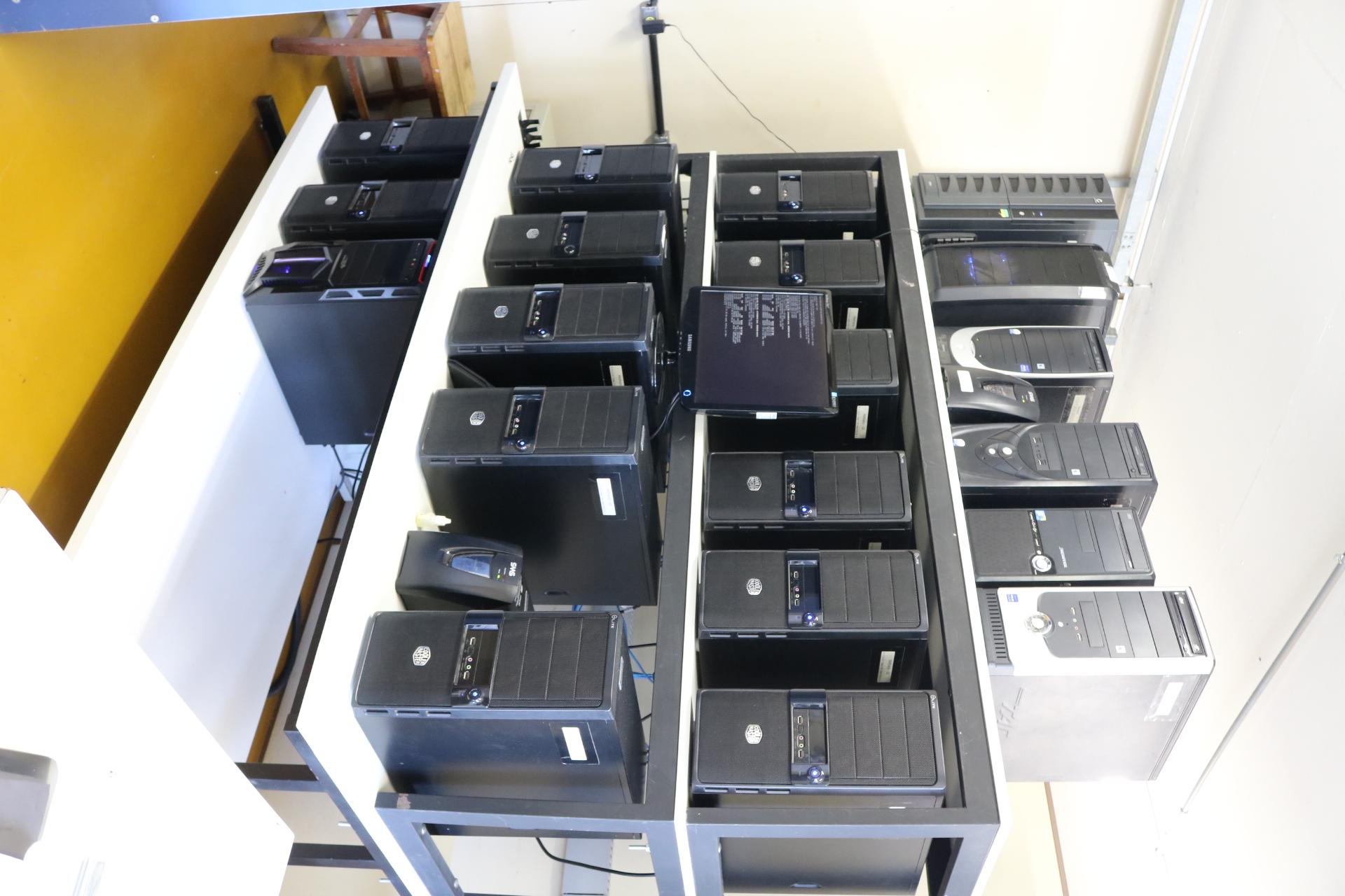 Cluster_de_PCSs_homemade1.JPG